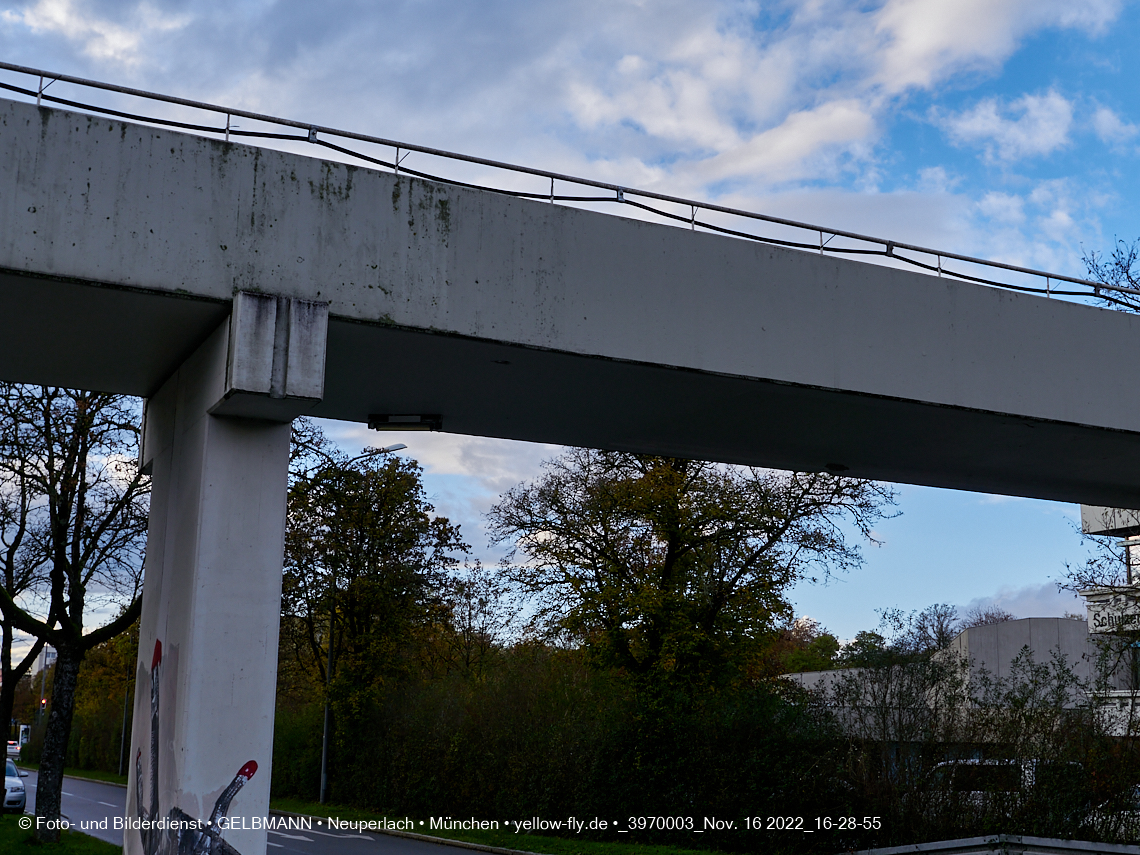 16.11.2022 - Baustelle an der Quiddestraße Haus für Kinder in Neuperlach